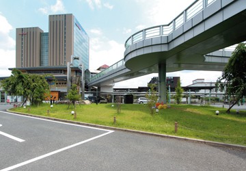 JR東海道本線「長岡京」駅 徒歩9分～10分